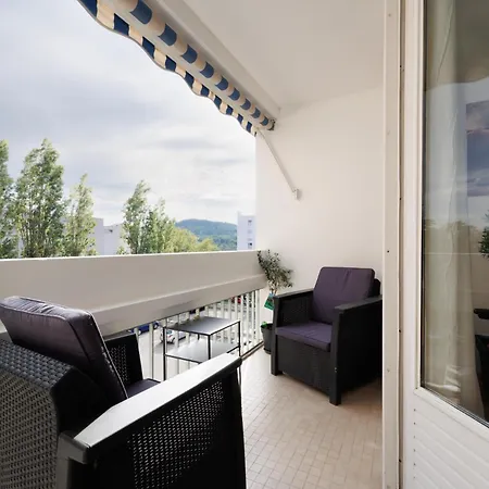 Apartment Cosy Et Lumineux Refait A Neuf - Sainte-foy Les Lyon *